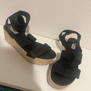 Steve Madden Black Platform Sandals